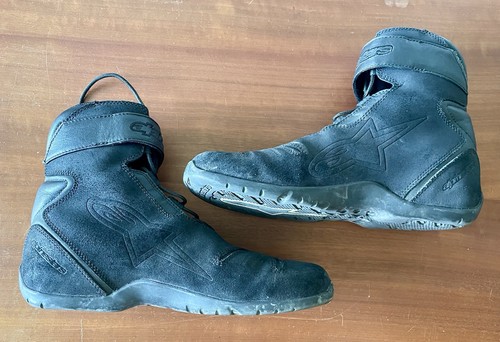 Motorradschuhe
