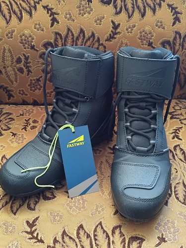 Motorradschuhe